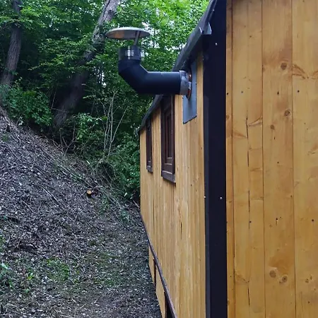 Luxury tent Maringotka Pod Hvozdem Spesov